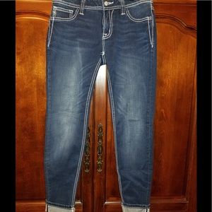 ⚜Miss Me signature super skinny jeans⚜