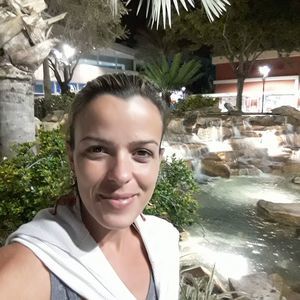 Meet your Posher, Priscila