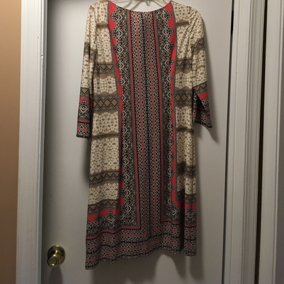 Dress - Picture 2 of 3