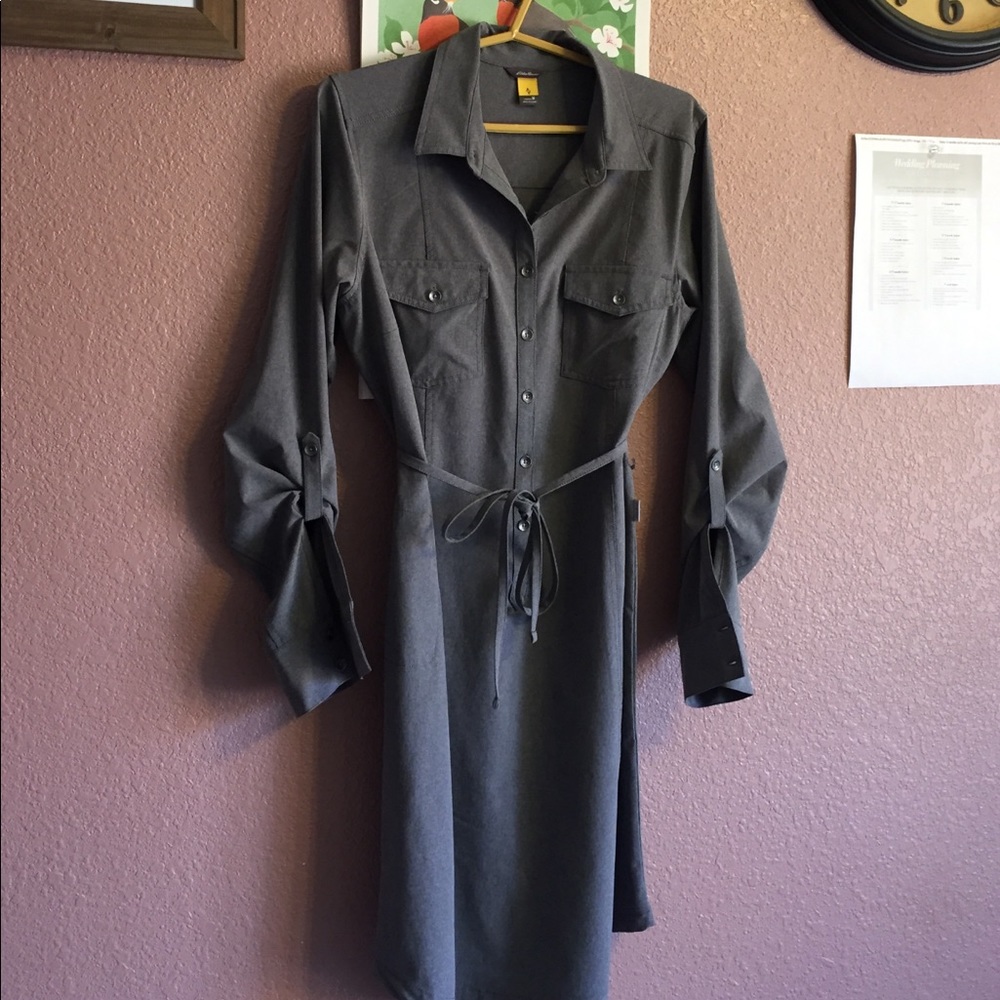 Women's Eddie Bauer shirt dress medium
