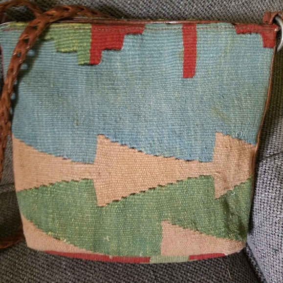 Host Pick🎉Vintage Kilm Leather Bag - Picture 4 of 4