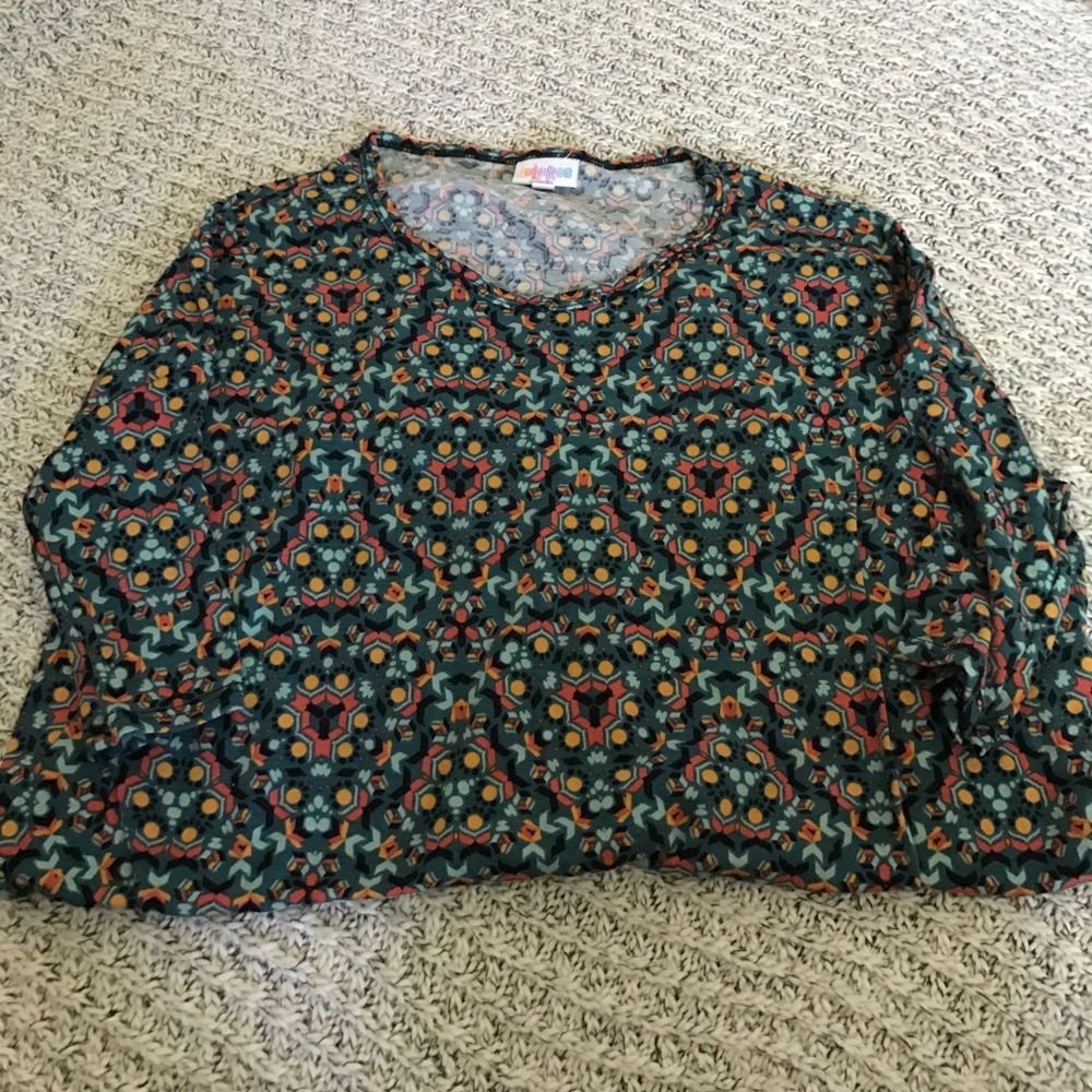 ❤SALE❤💥LuLaRoe Irma top 💥