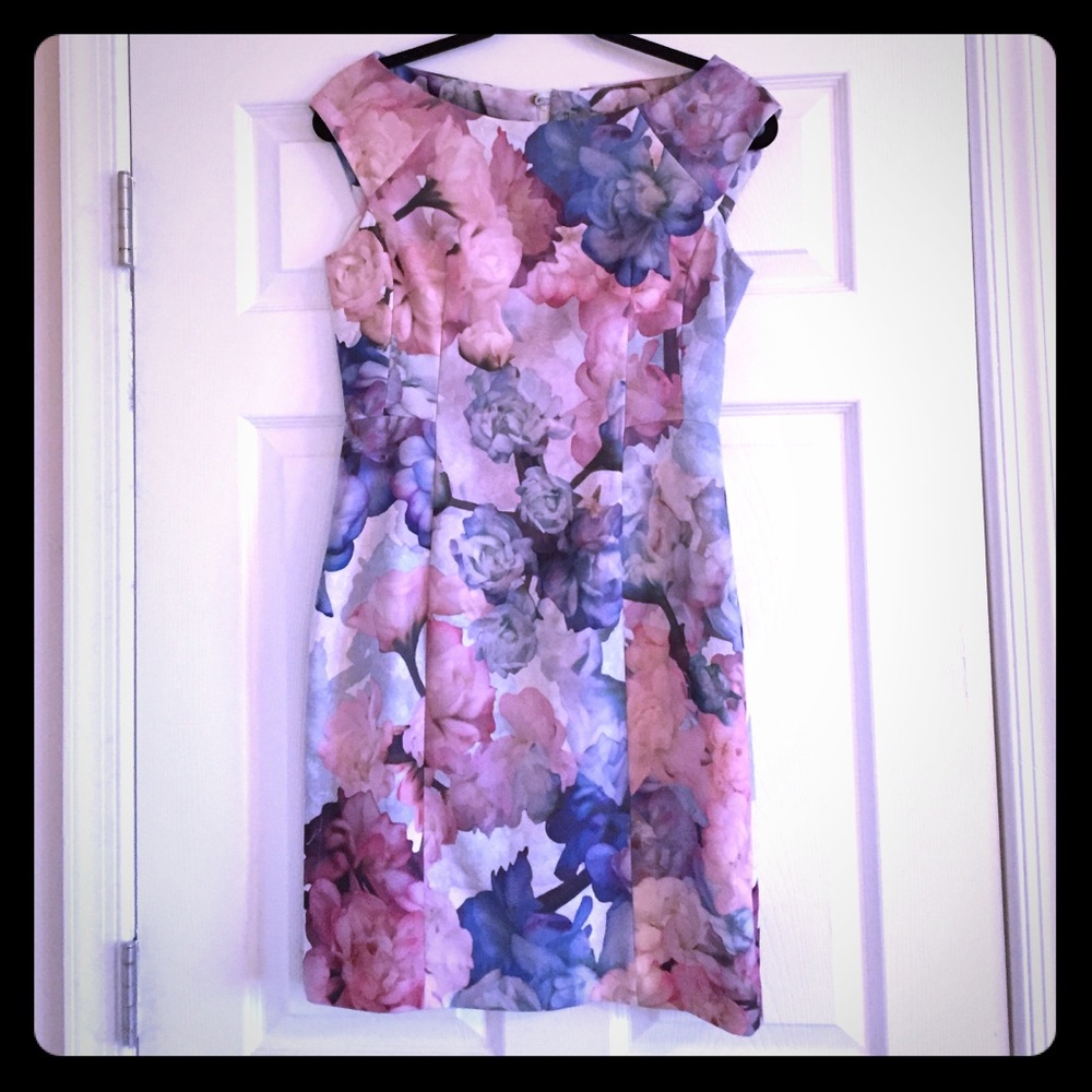 Fun Floral H&M Pencil Skirt Dress - Size 8