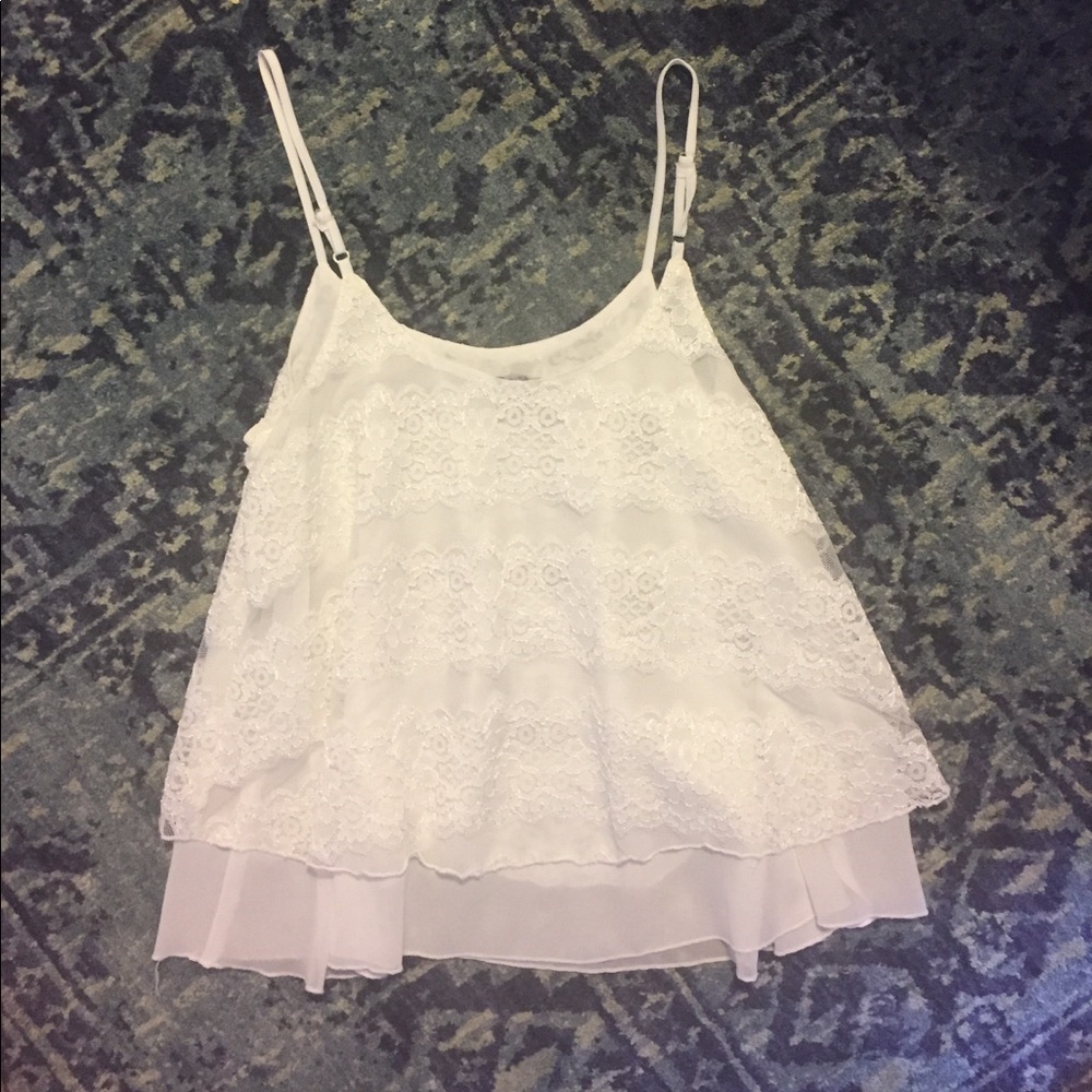 Lace Tank - Picture 3 of 4