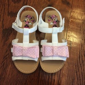 Girls Minnie Mouse sandals size 11