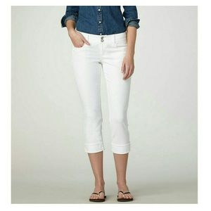 American Eagle white crops!