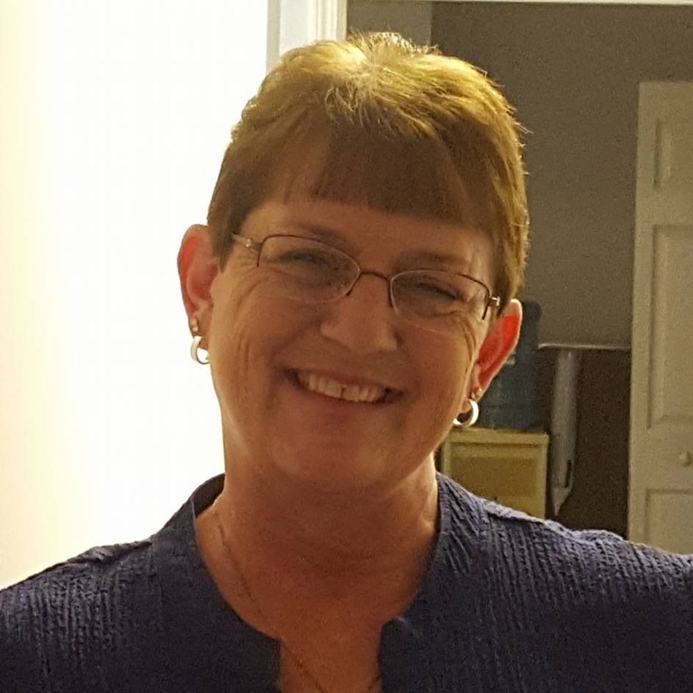 Meet your Posher, Monica