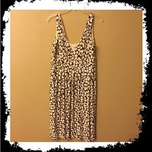 Dress Barn midi dress cream and black