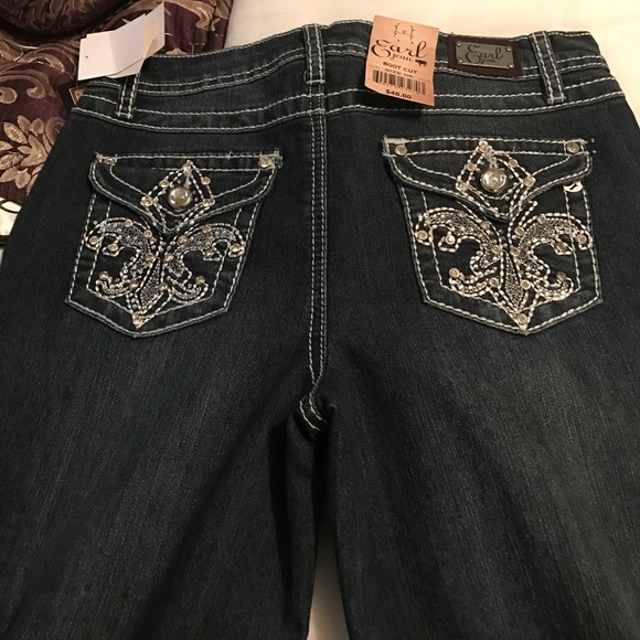 Bedazzled dark jeans - Picture 1 of 3