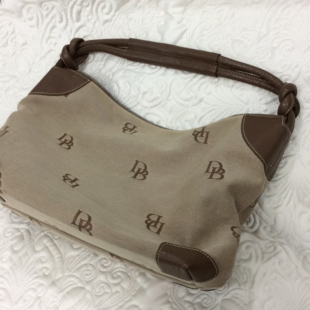 Two-piece Dooney & Bourke hobo purse