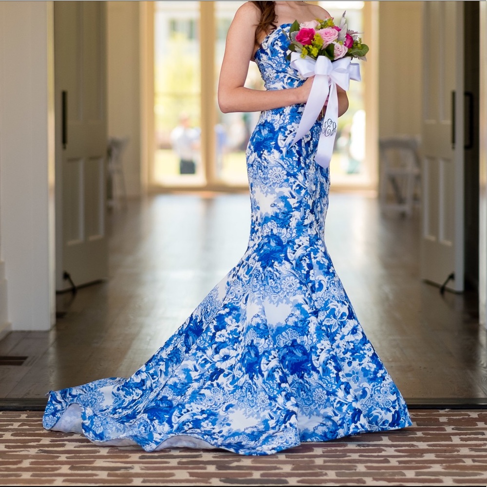 Sherri Hill Prom dress