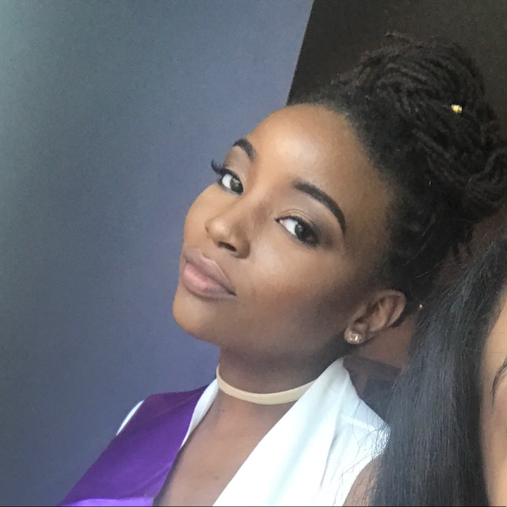 Meet your Posher, Kalya