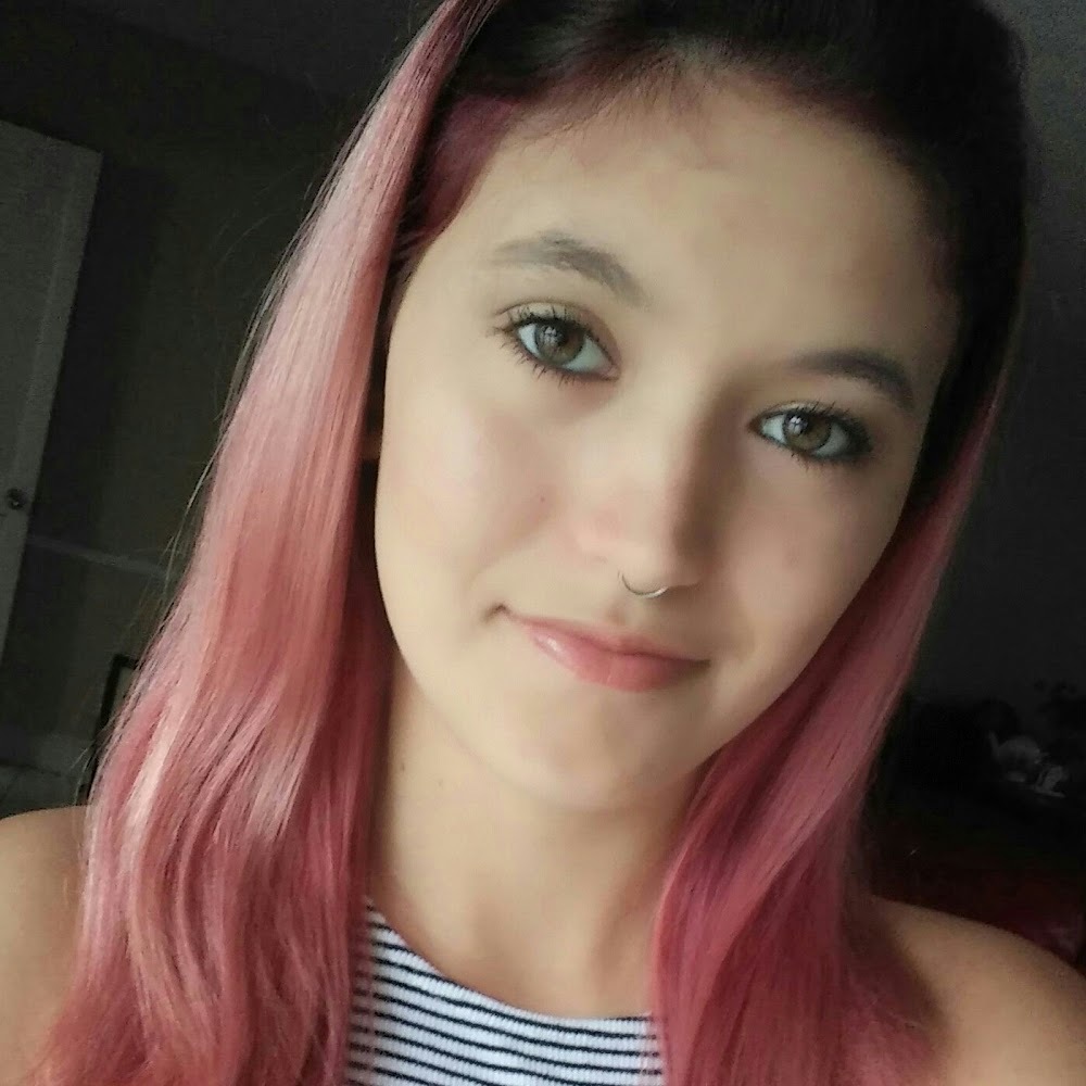 Meet your Posher, Savannah