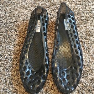 Jellies Flat N.Y.L.A. Never worn outside of home