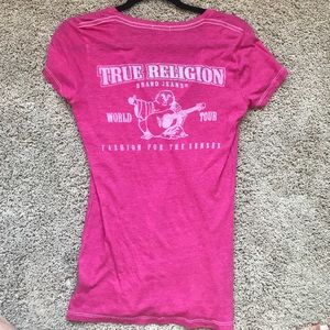 true religion pink v neck, size small