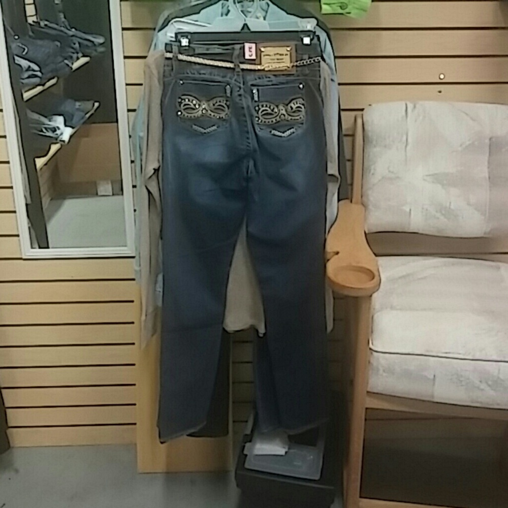 Jeans - Picture 2 of 2