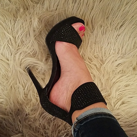 NWOT Black rhinestone ankle strap heels - Picture 2 of 4