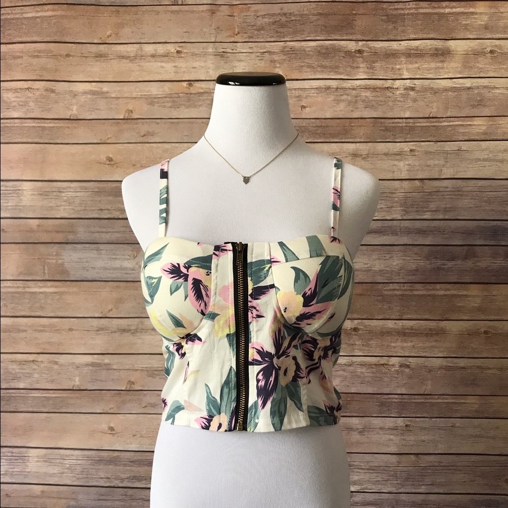 Tropical print crop top