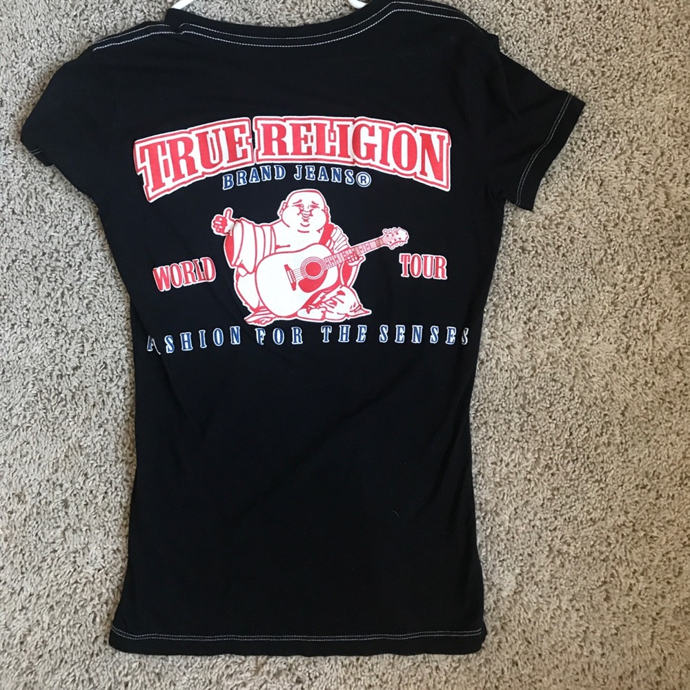 Black true religion v neck, size small