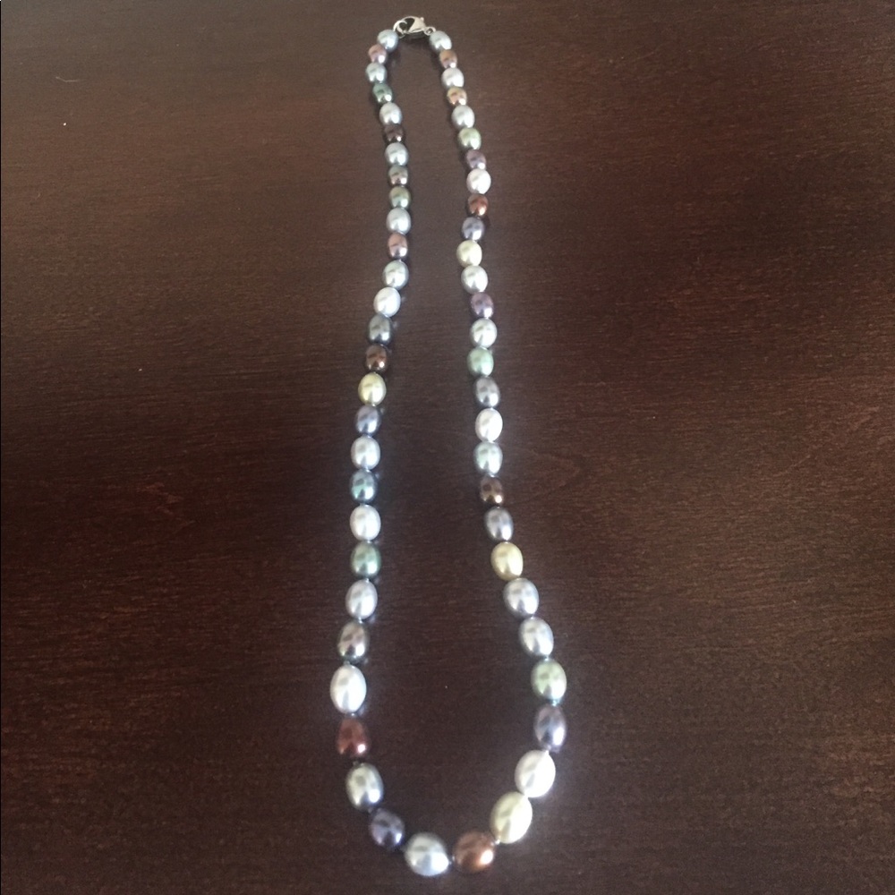 Beautiful multicolored freshwater pearl necklace!