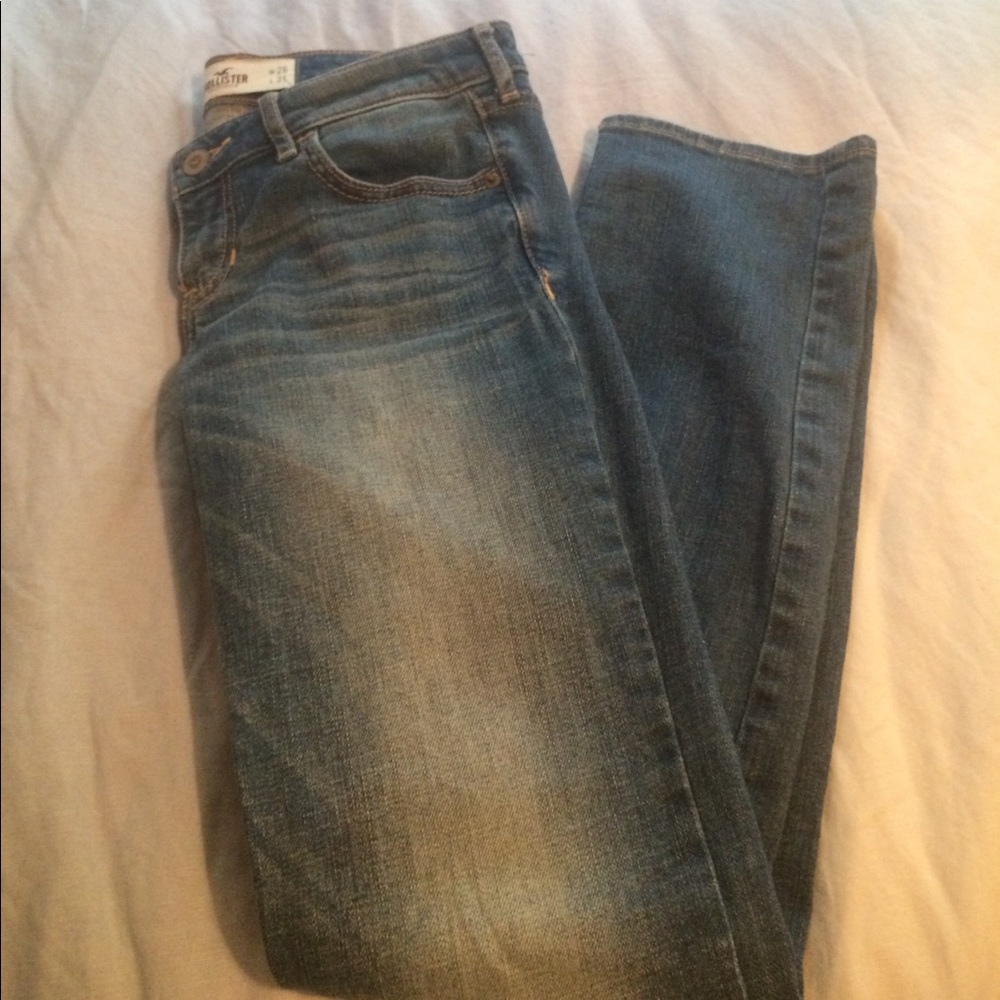 Hollister jeans
