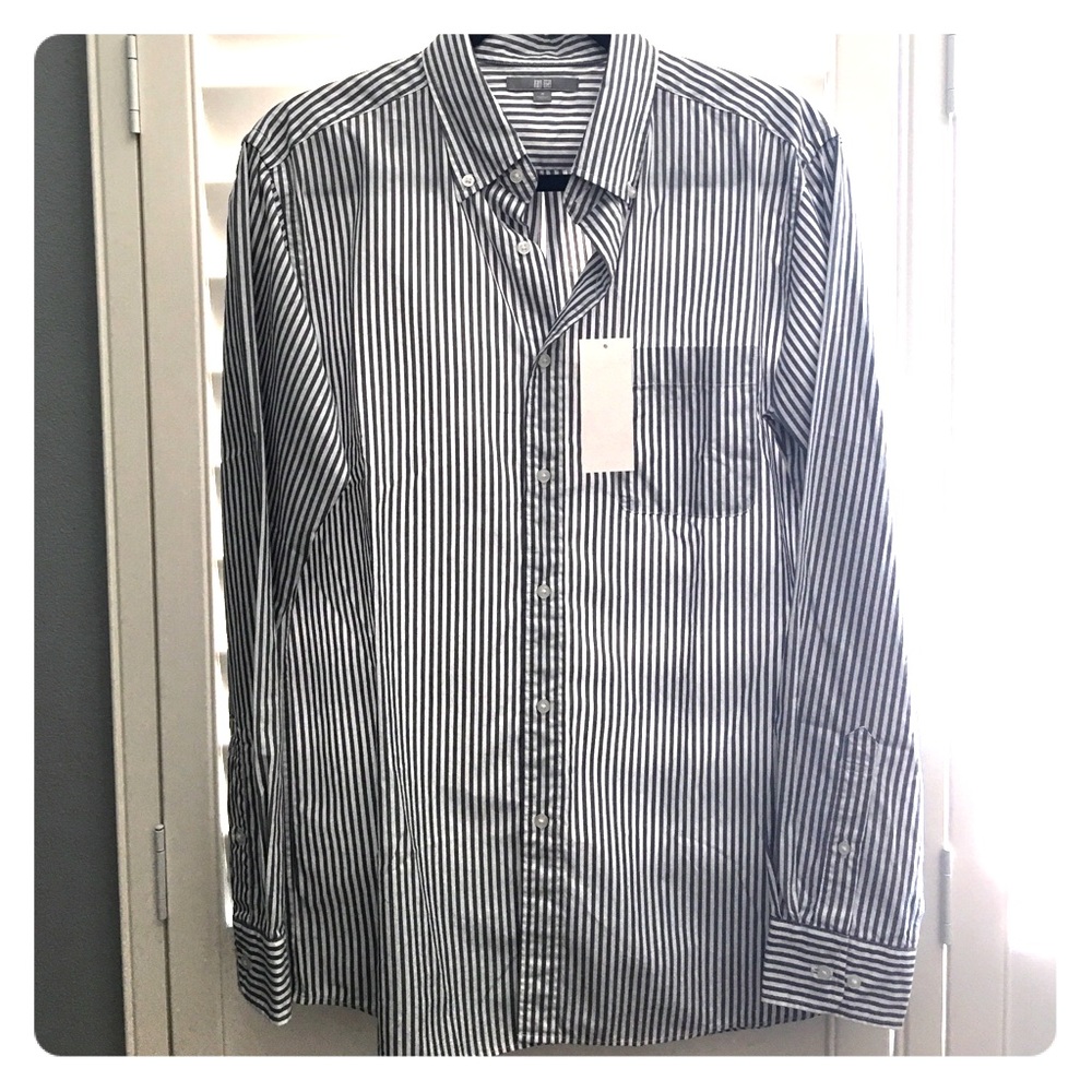 Never worn Uniqlo Men's striped long sleeve shirt