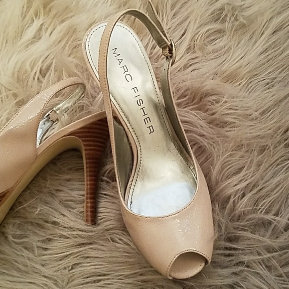 Marc Fisher nude heels - Picture 2 of 3