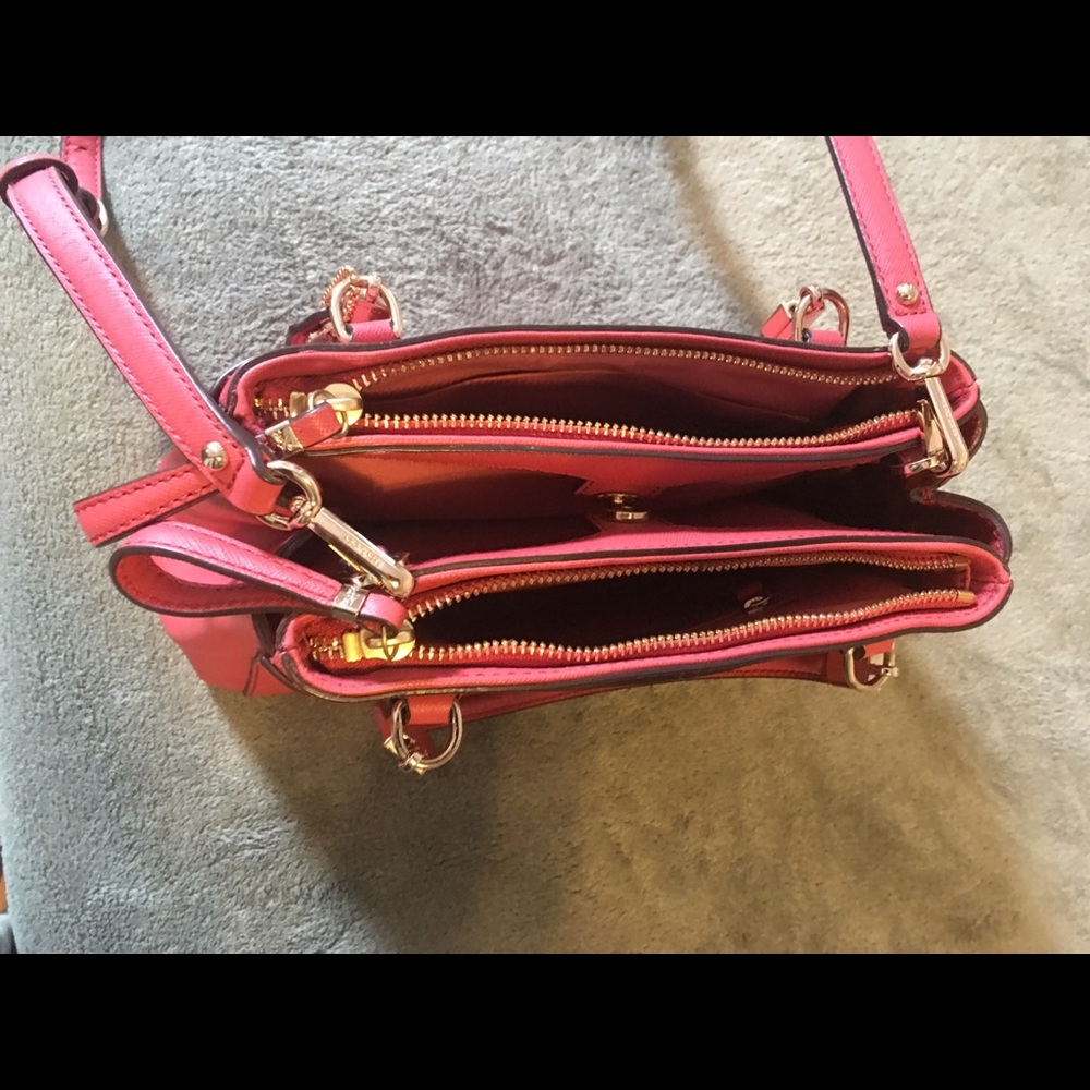 🎉HP 7/9🎉 Coach Mini Bag NWOT. - Picture 4 of 7