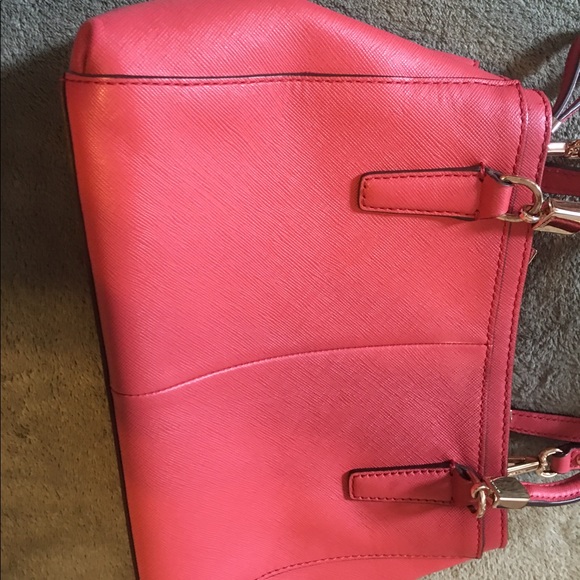 🎉HP 7/9🎉 Coach Mini Bag NWOT. - Picture 3 of 7