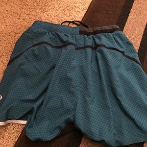 Men's Lululemon biker shorts size:small
