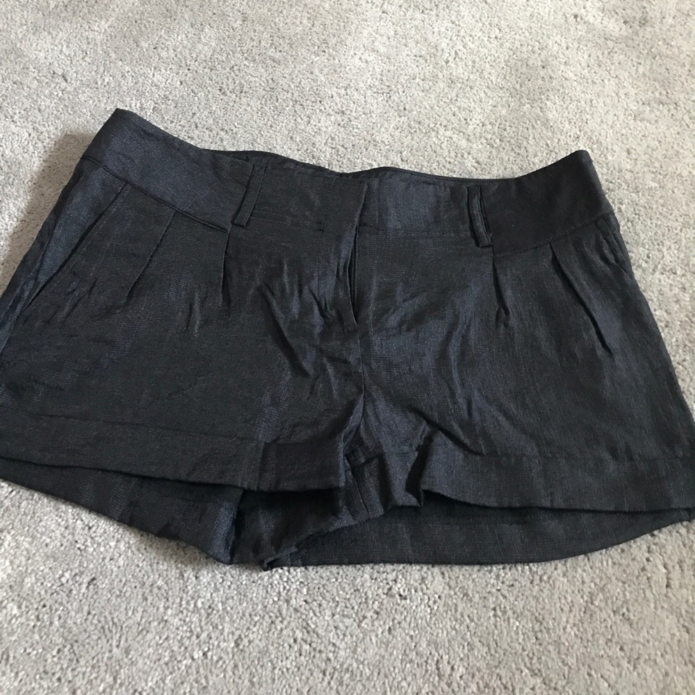 Express dresser black/gray shorts sz10