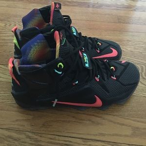 Mens Lebron 12 basketball shoes