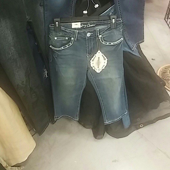 Capri - Picture 2 of 2