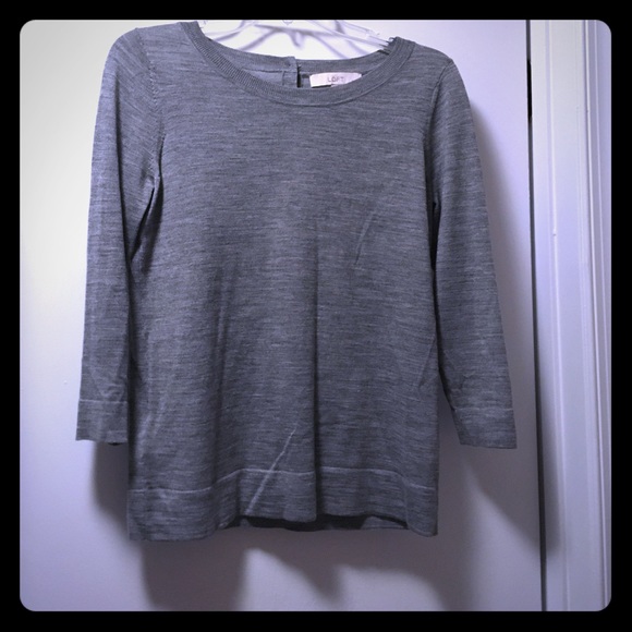 Gray sweater - Picture 1 of 2