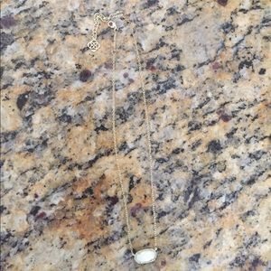Kendra Scott necklace