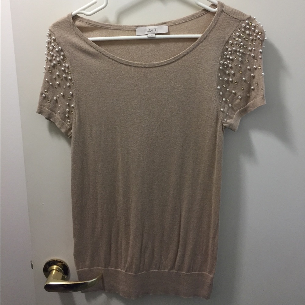 Adorable tan top with pearl and rhinestone details