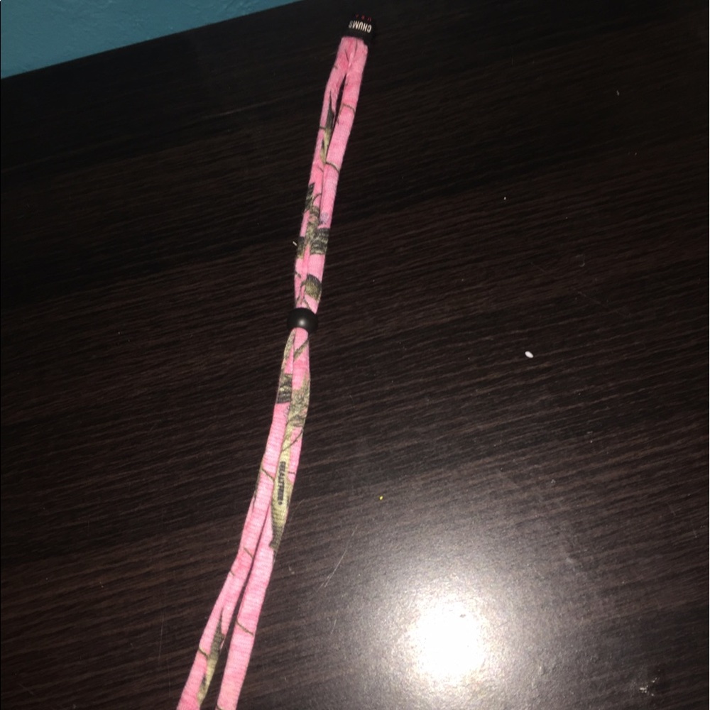 Pink camo glasses holder