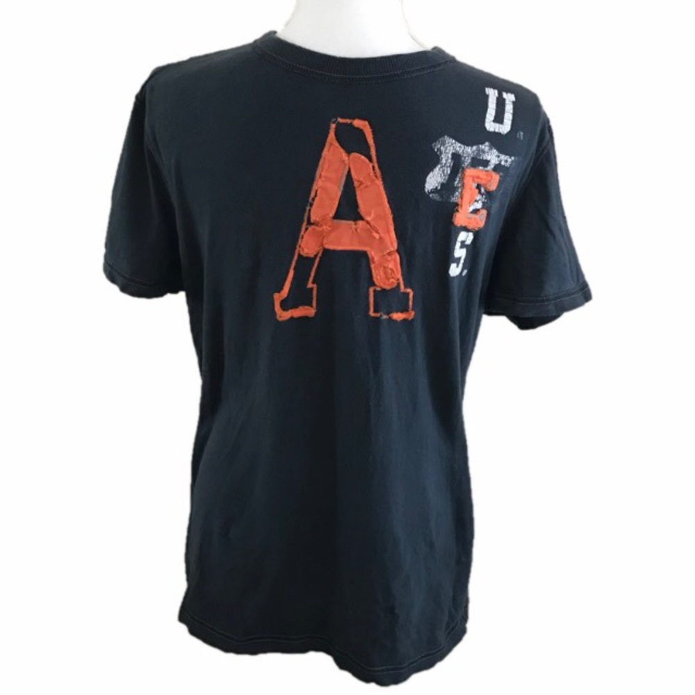 American Eagle medium mens distressed tshirt