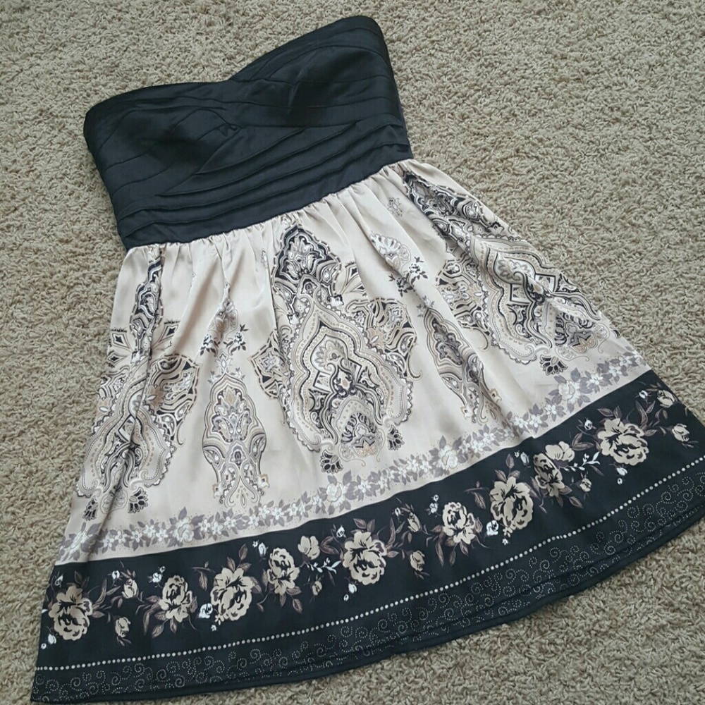 Trixxi strapless dress size 5