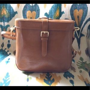Pink Haley Bags - Vintage Inspired Calla Crossbody Bag🌾 Pink Haley Bags - Vintage Inspired Calla Crossbody Bag🌾