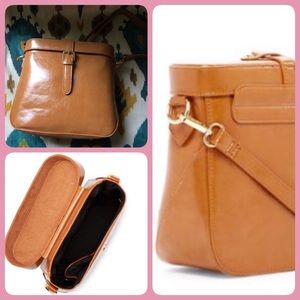 Pink Haley Bags - Vintage Inspired Calla Crossbody Bag🌾 Pink Haley Bags - Vintage Inspired Calla Crossbody Bag🌾