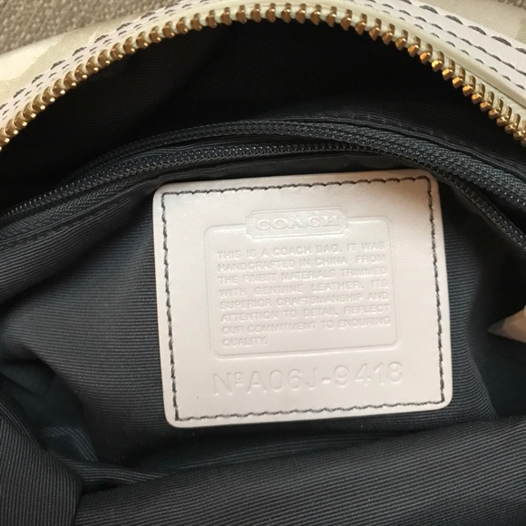 Coach Hobo Bag (Silver and White) - Picture 4 of 4