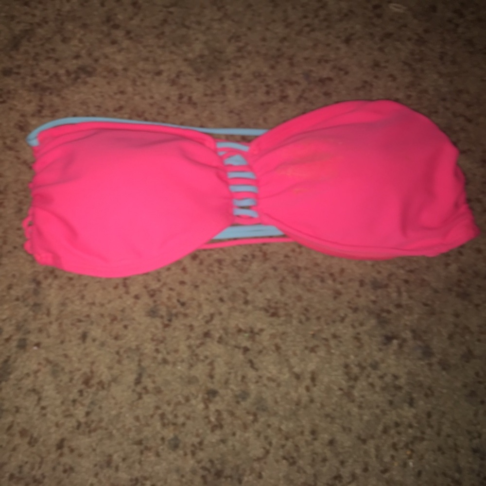 strapless bikini top