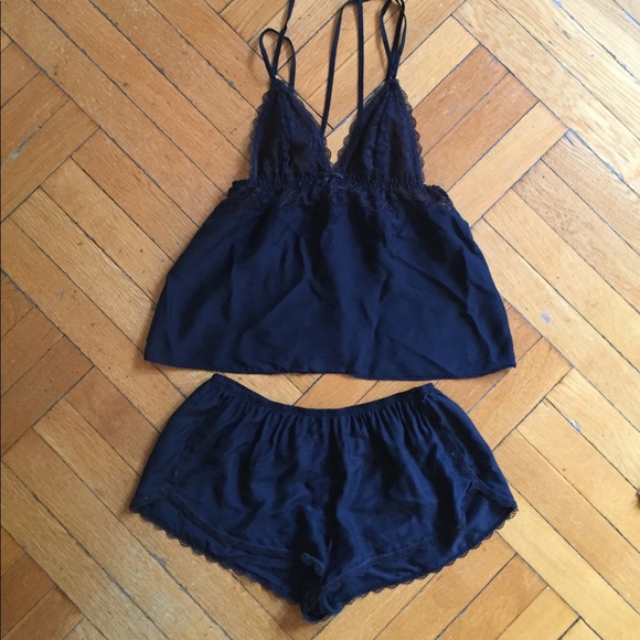 Victoria's Secret Other - Used. Victoria's Secret. Black 2 piece summer pj