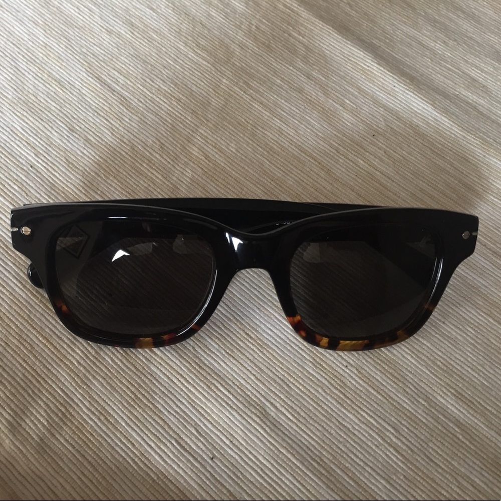 Black Kenneth Cole sunglasses