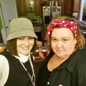 Meet your Posher, Lisa