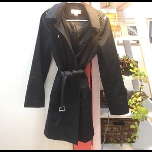 MICHAEL KORS size M trench, dripping with MK logo