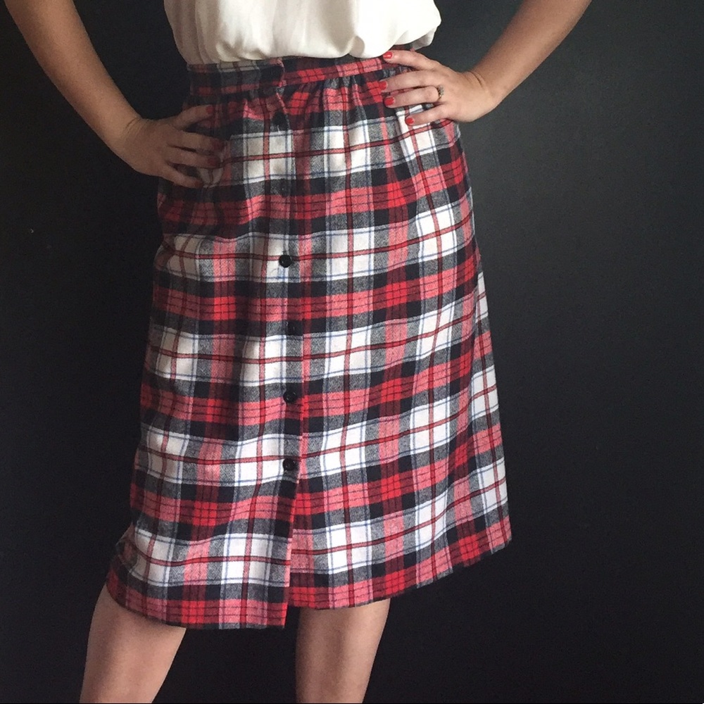 Vintage plaid wool button up skirt