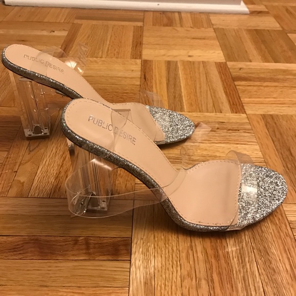 Acrylic Heel Sandals - Picture 2 of 4
