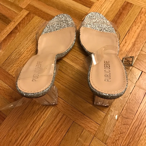 Acrylic Heel Sandals - Picture 4 of 4